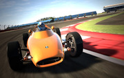 Разработчики Gran Turismo 6 не хотят выпускать игру на PlayStation 4 из-за отсутствия фанатов на новой платформе