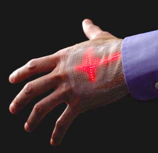 Японские ученые создали эластичный дисплей, клеящийся на кожу