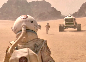 Кадр из фильма "Последние дни на Марсе"
