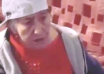 Бабушка-рэпер с русскими текстами на видео взорвала интернет