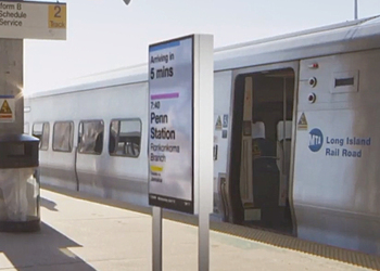 В Нью-Йорке показали настоящее метро будущего