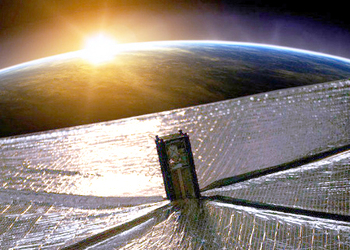 Российские ученые выведут на орбиту космическое зеркало для освещения Земли ночью