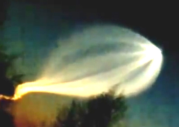 Запуск неведомого космического объекта над Пермским краем засняли на видео