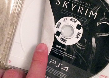 Фанату The Elder Scrolls V: Skyrim досталась бумажка вместо диска