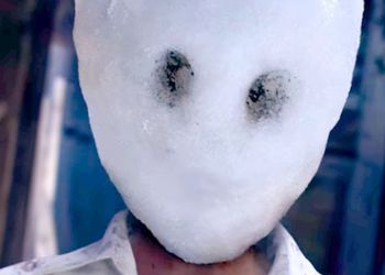 Кадр из фильма «Снеговик»