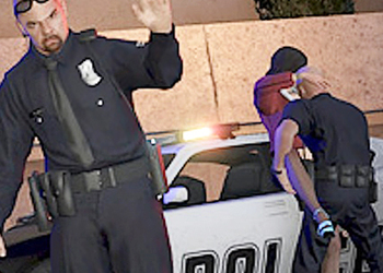 Полицейские GTA V получили разрешение на полный беспредел в игре