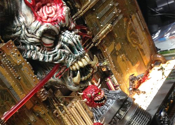 Создателю Doom подарили на Рождество скульптуру игрового уровня Doom II стоимостью в 6 тысяч долларов