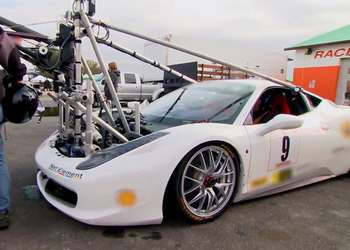 Автомеханикам пришлось существенно улучшить автомобили операторов, чтобы угнаться за суперкарами в фильме Need for Speed